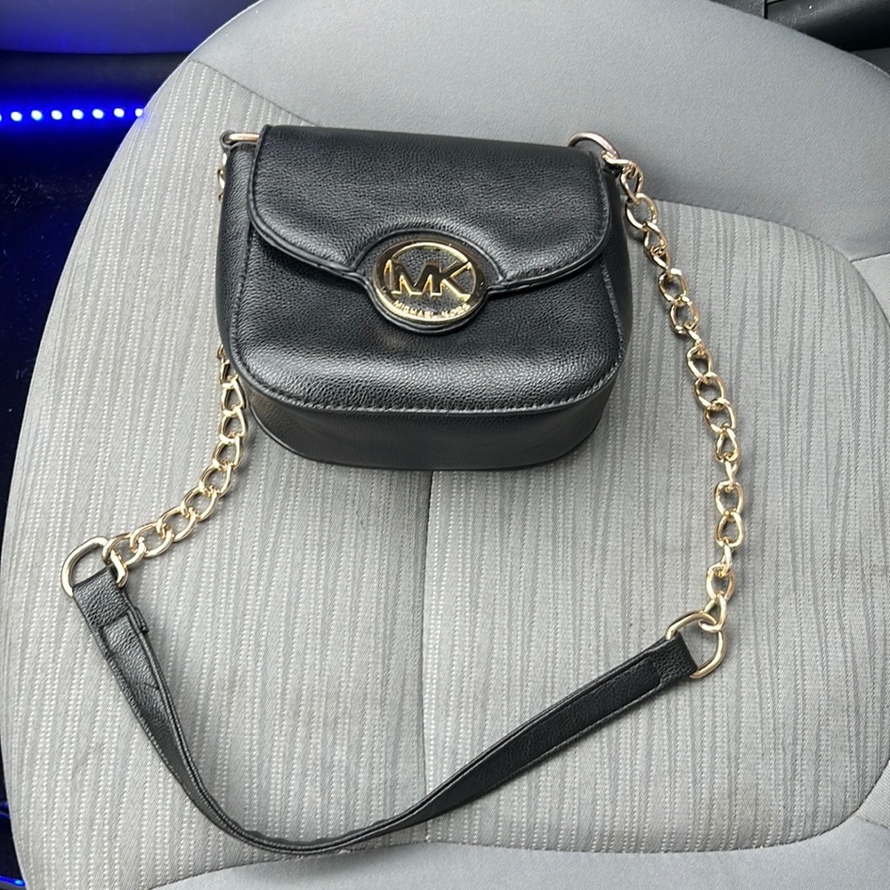 michael kors hand bag